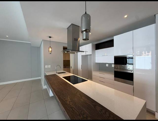 3 BEDROOM APARTMENT FOR SALE IN HYDE PARK